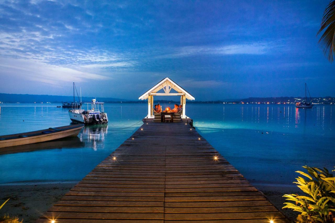 Aore Island Resort Luganville Exterior photo
